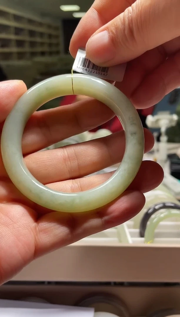 未镶嵌手镯和田玉57-59圈口 0147