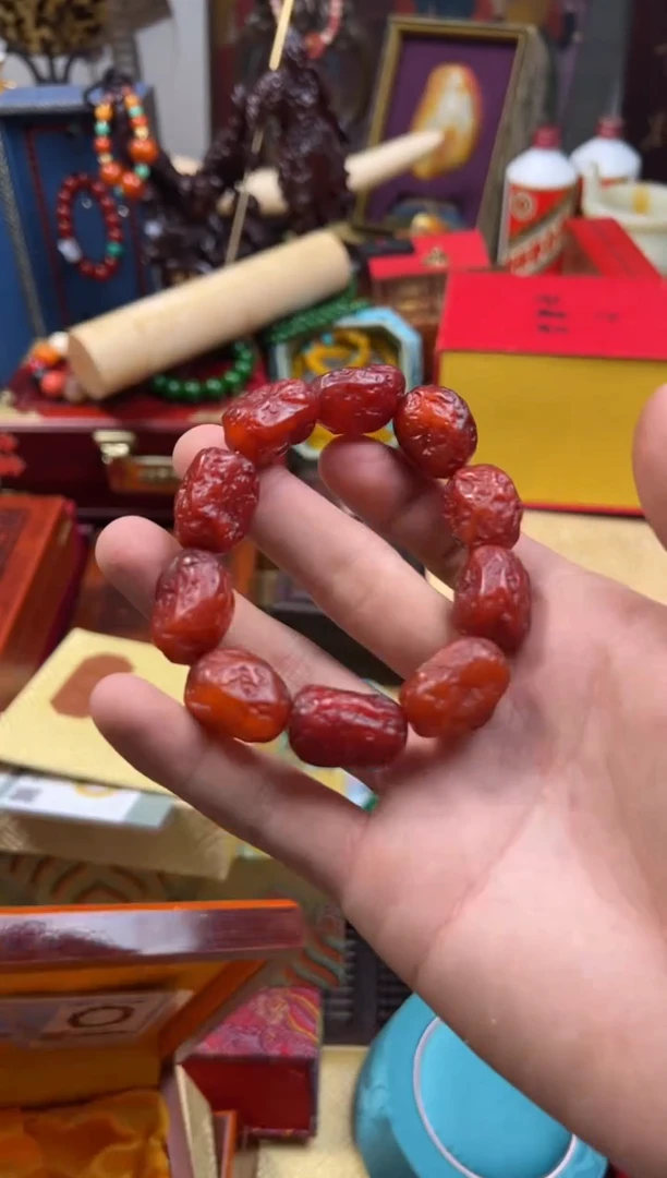 【闪购商品】蜜蜡裸石未镶嵌------------------