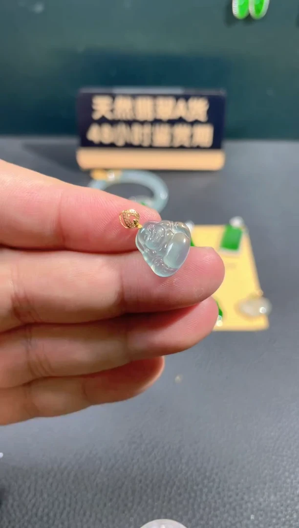 【闪购商品】翡翠颈饰18K金镶嵌翡翠