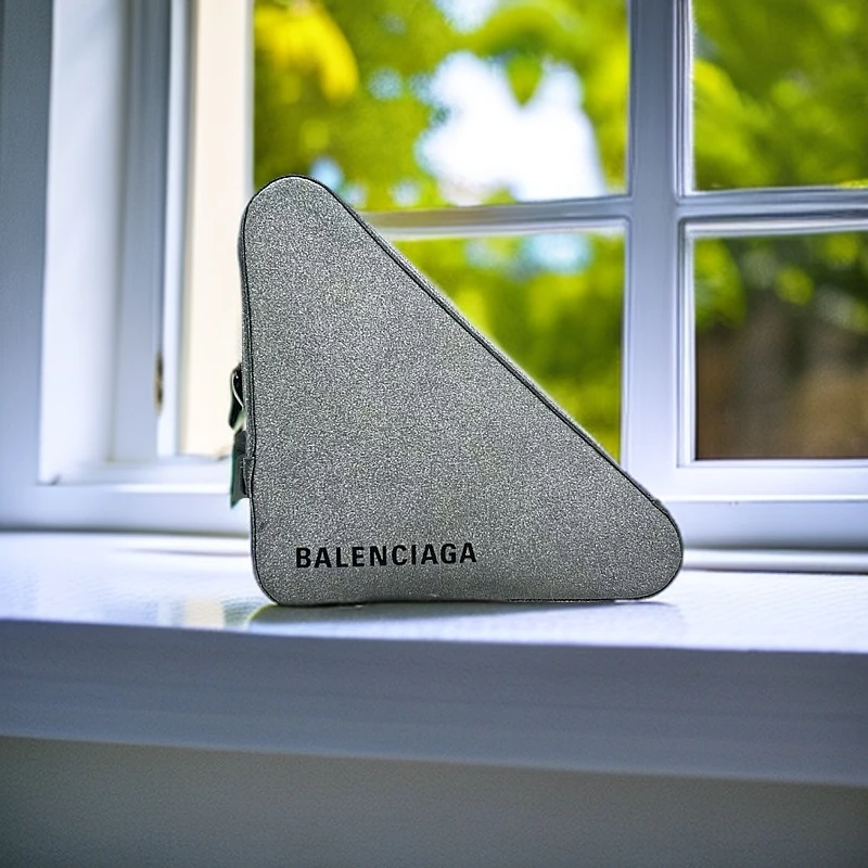 95新 Balenciaga/巴黎世家 三角包 1193 5363