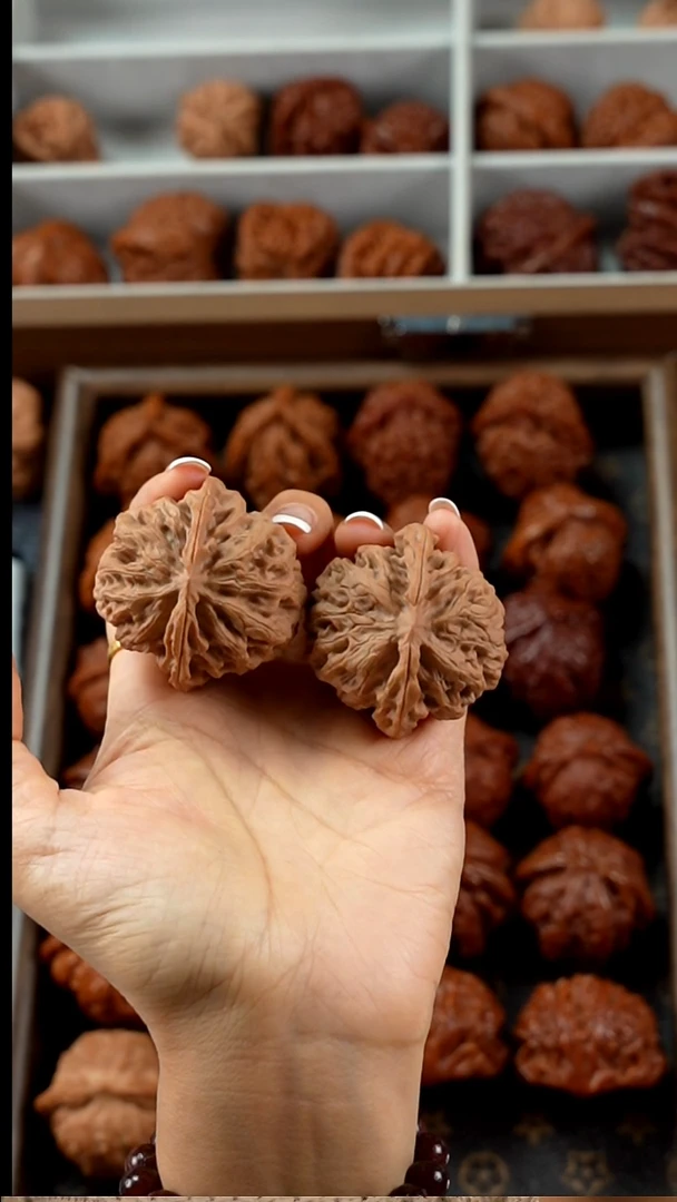 文玩核桃精品苹果园