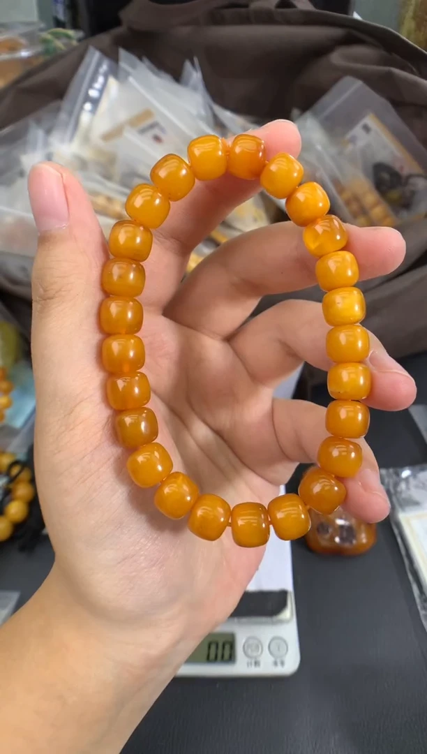 蜜蜡未镶嵌珠宝奇石1