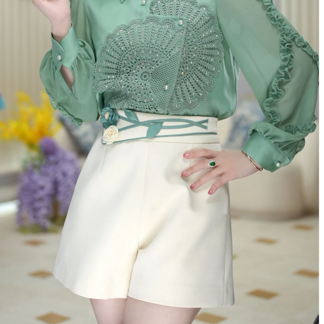 米娅 夏季上新高档拼接花朵设计高腰短裤时尚显瘦三分裤女 DY5533