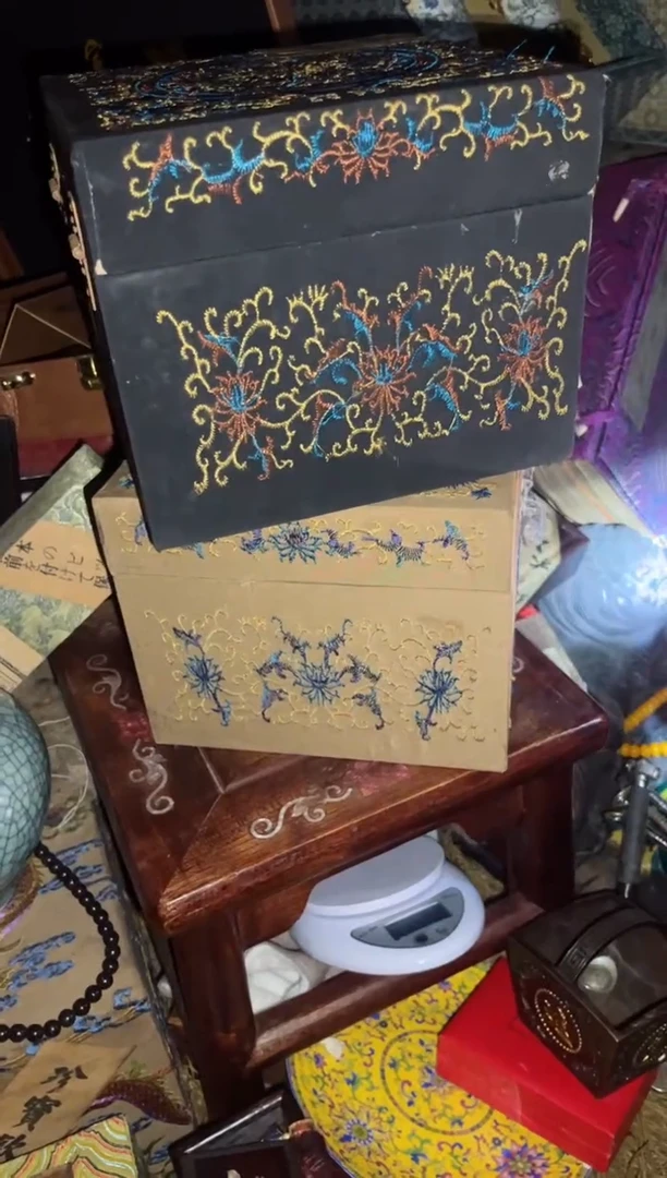 香榧木福利完整黄蓝刺绣方箱随机一个一一一天兴