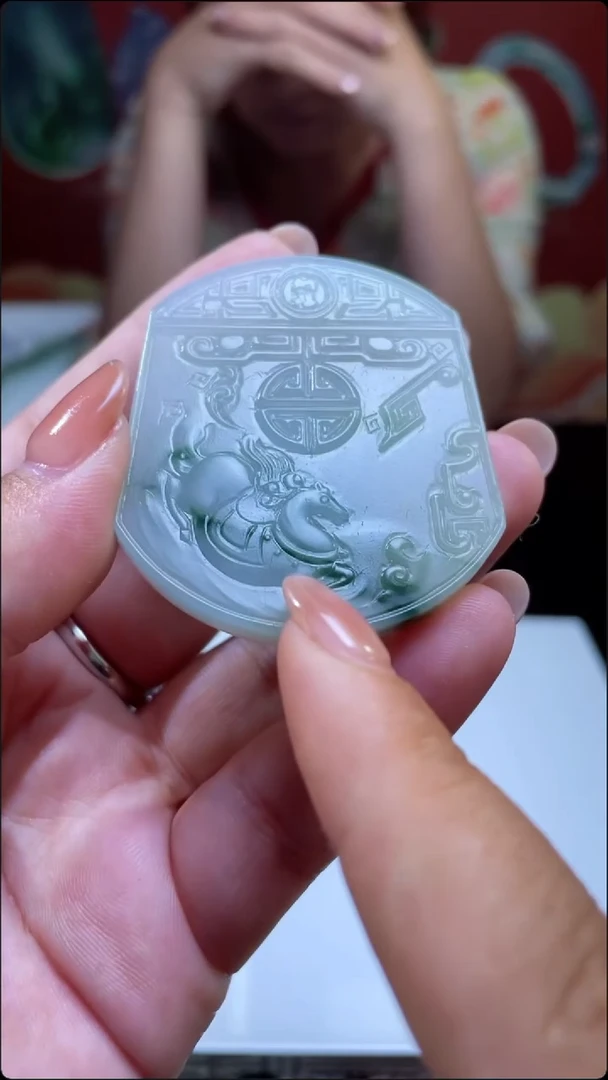 定制翡翠未镶嵌马