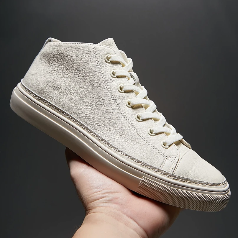 秋冬新款高帮男鞋真皮韩版时尚休闲百搭小白鞋男平底短靴马丁靴男