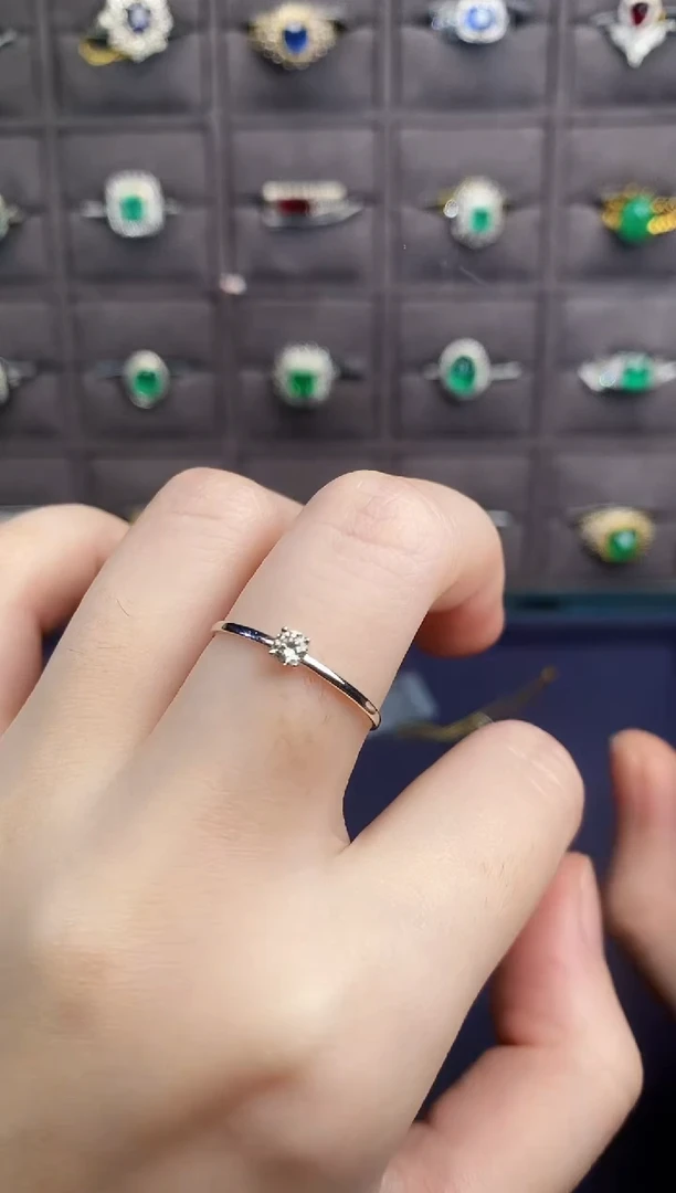 18K金镶嵌戒指钻石32