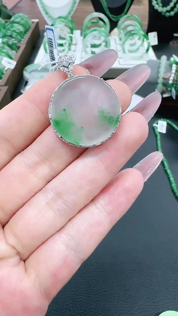 未镶嵌1石英质玉（非洲翠）/1050