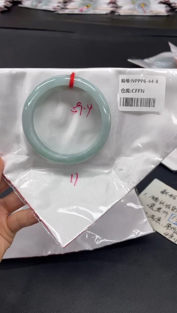 未镶嵌手镯翡翠翡翠手镯