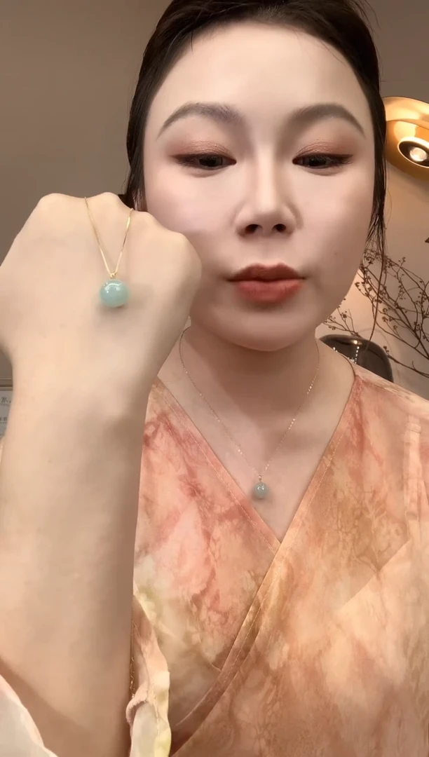 吊坠(不含链)18K金镶嵌翡翠1-吊坠-多样性发其一