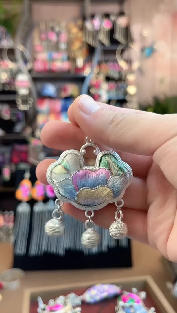 织绣 民族风手工非遗老绣饰品131