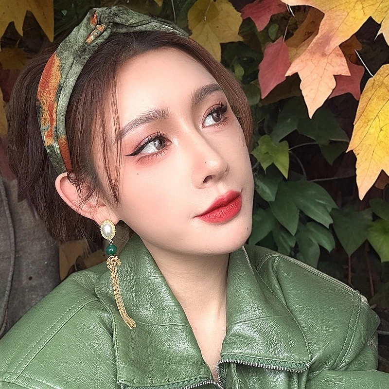 铜合金无非金属耳饰 气质轻奢新中式绿色珠珠银杏长流苏耳环ST241