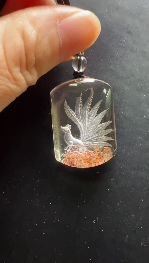 颈饰未镶嵌水晶幽灵内雕吊坠 JP55563