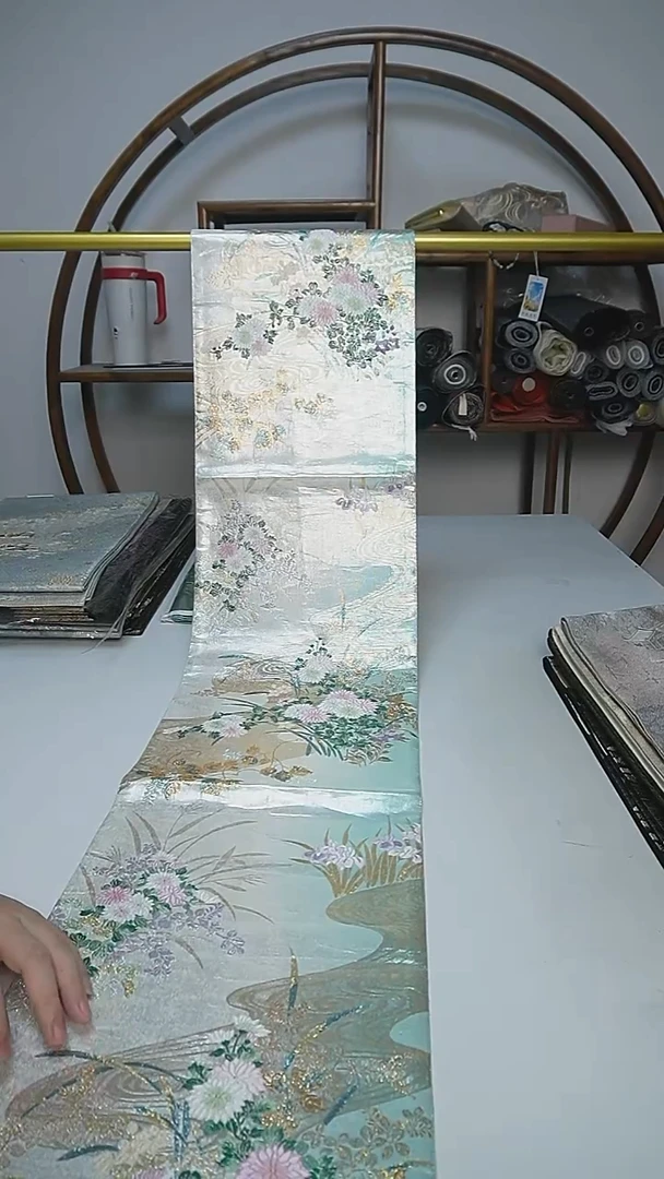 织绣15西阵织六通花卉