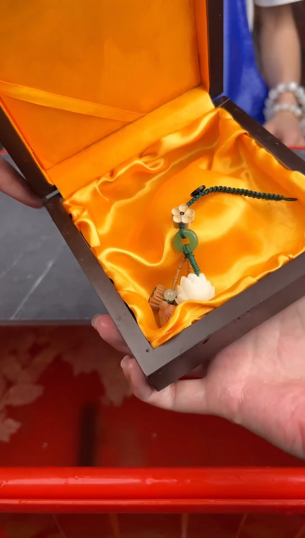 手串珠阙集闪购福利无礼盒