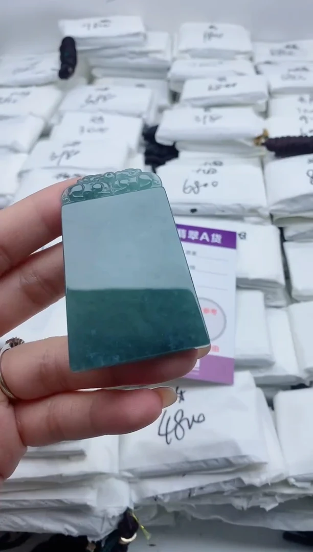 颈饰未镶嵌翡翠8