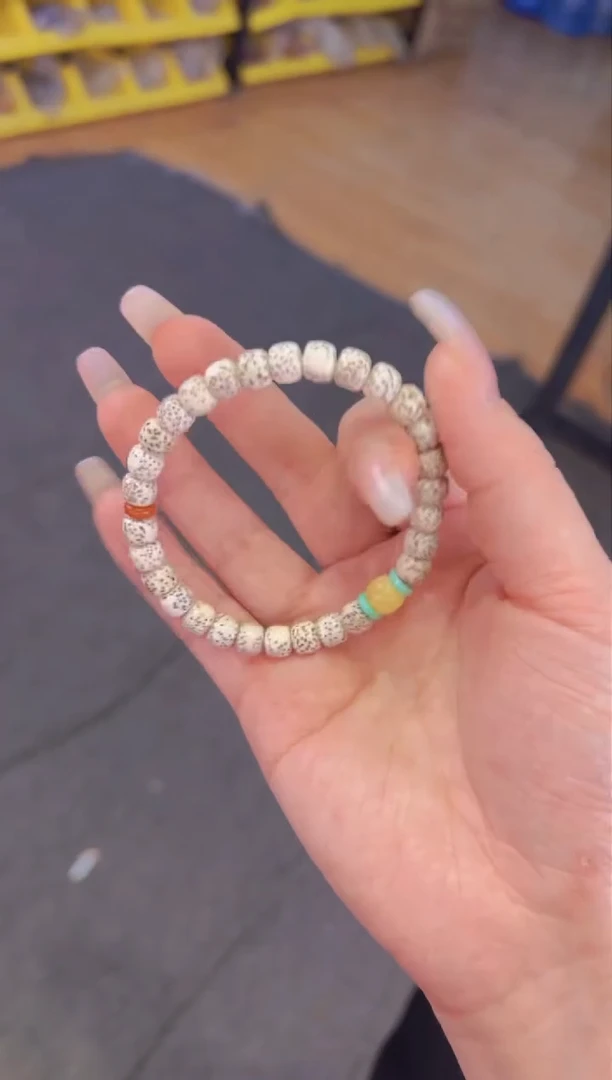 【闪购商品】蜜蜡手链未镶嵌 6*7河豚星月蜜蜡设计款