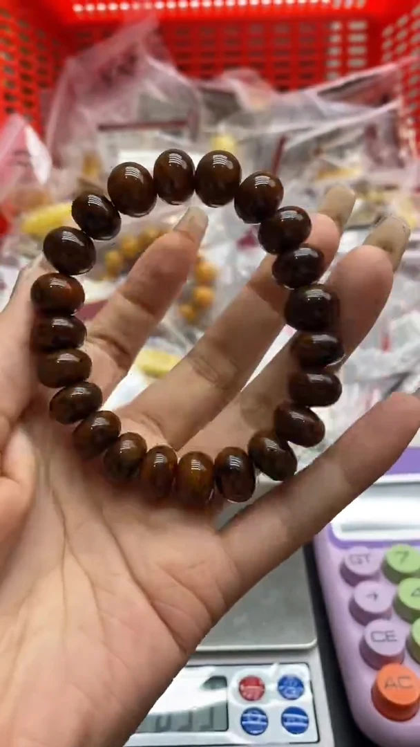 未镶嵌琥珀珠宝奇石69
