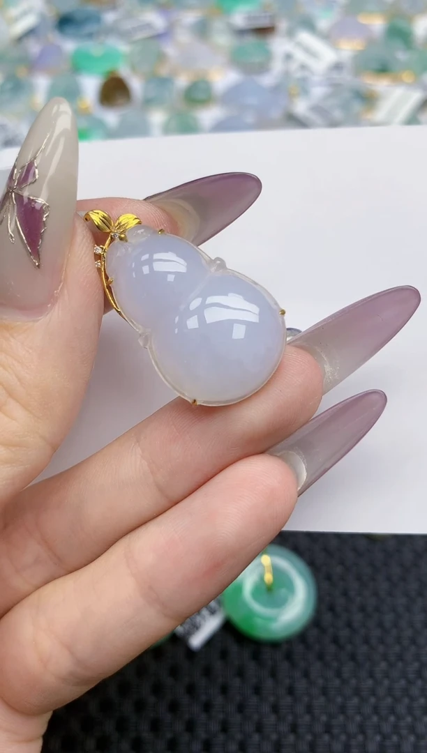 翡翠挂件18K金镶嵌351   天然翡翠A货