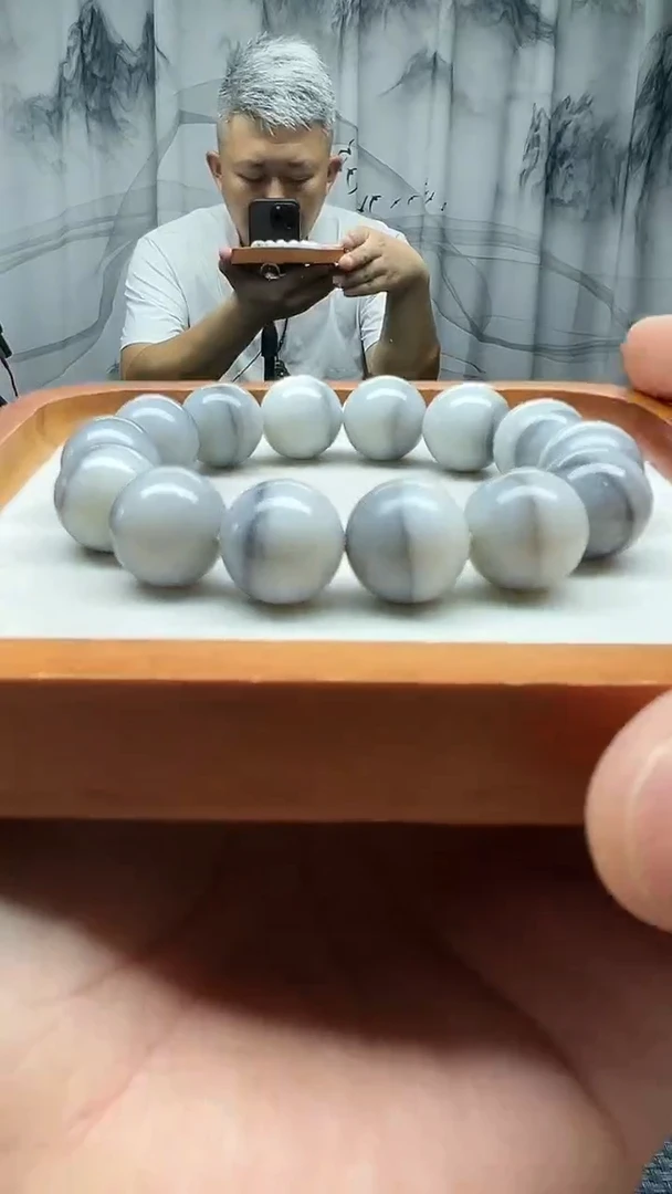 手串未镶嵌和田玉俄青花一线天卡16纯天然拍一发一
