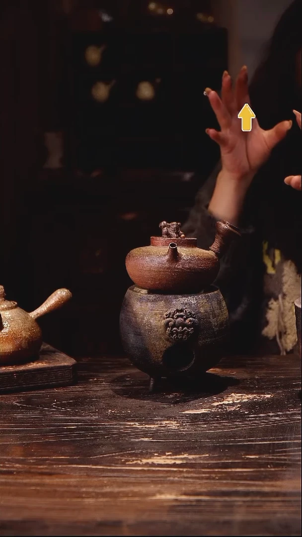 纯手工柴烧狮子侧把加三足龙蛋