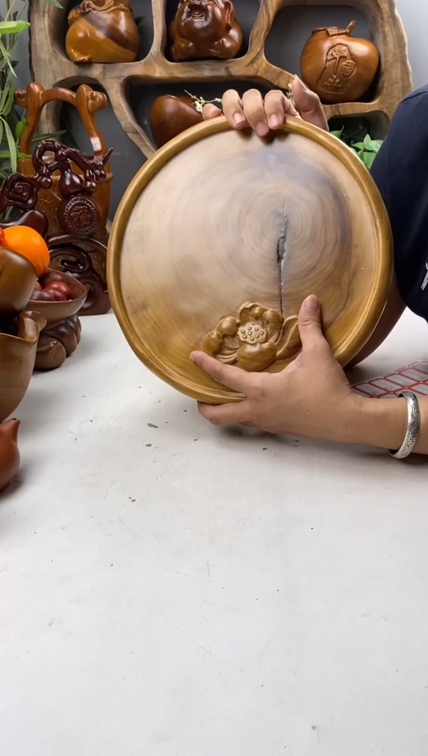 香樟木A26微瑕莲花圆盘/尺寸