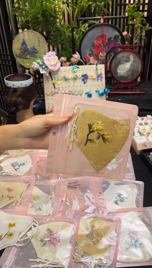 织绣月*鸟非遗苏绣手工饰品