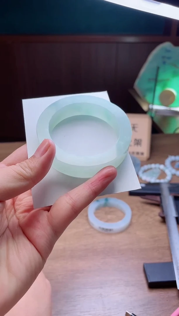 定制翡翠手镯未镶嵌E****3定制