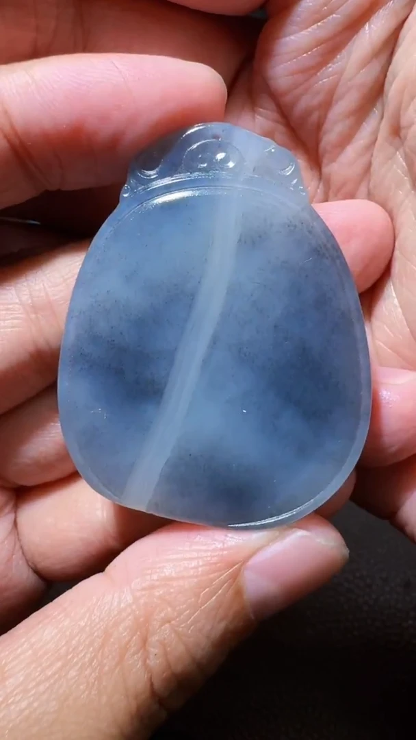 未镶嵌和田玉挂件和田玉