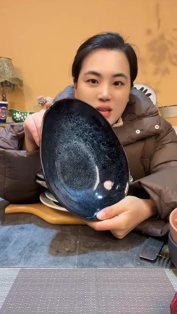 盘9.5英寸复古恐龙蛋 微瑕介意勿拍