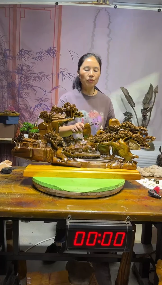 金丝楠平*人金丝楠木雕刻摆件