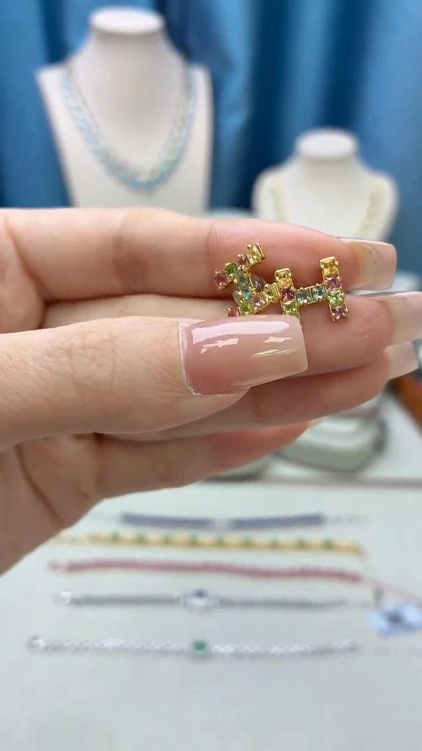 银S925镶嵌耳饰碧玺526JH0101产品一个（多样性）