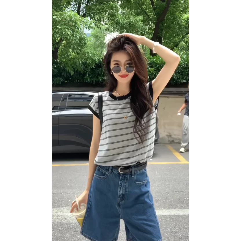 超火减龄条纹短袖女t恤2025新款夏季高级感显瘦气质成熟御姐上衣