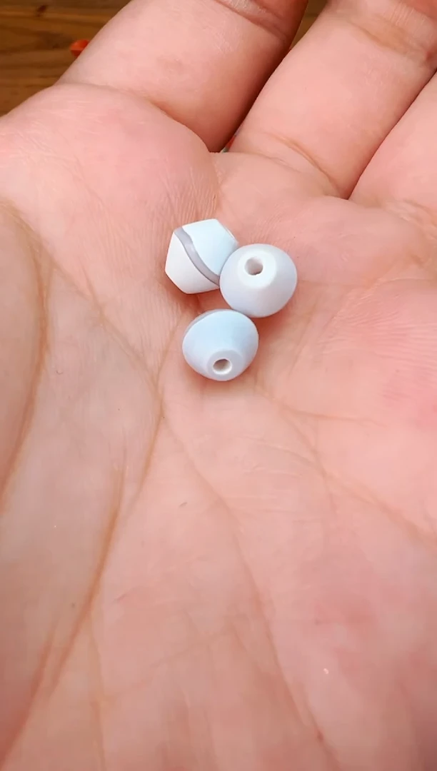 【 西亚珠饰 】配珠随发1颗