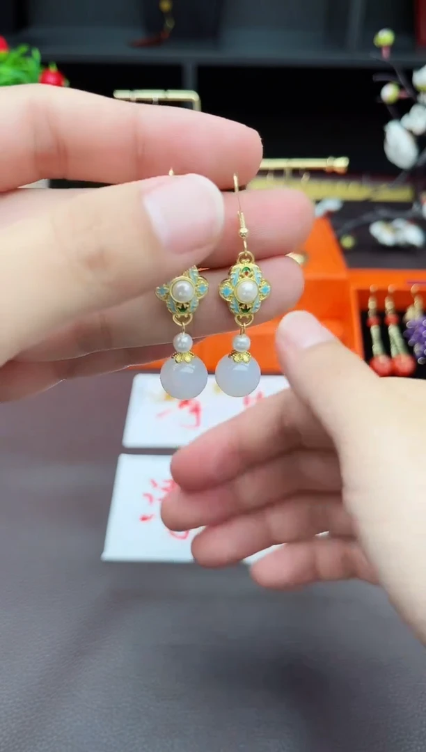 玛瑙/玉髓耳饰银S925镶嵌325000