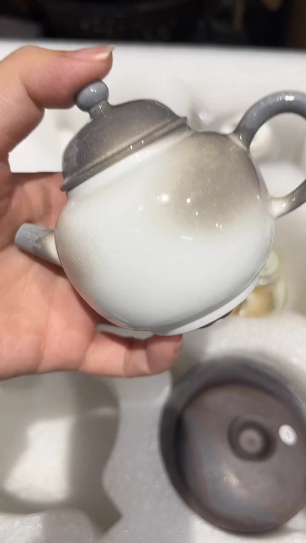 壶797号容量100-110ML高白泥 仿手工壶 放漏