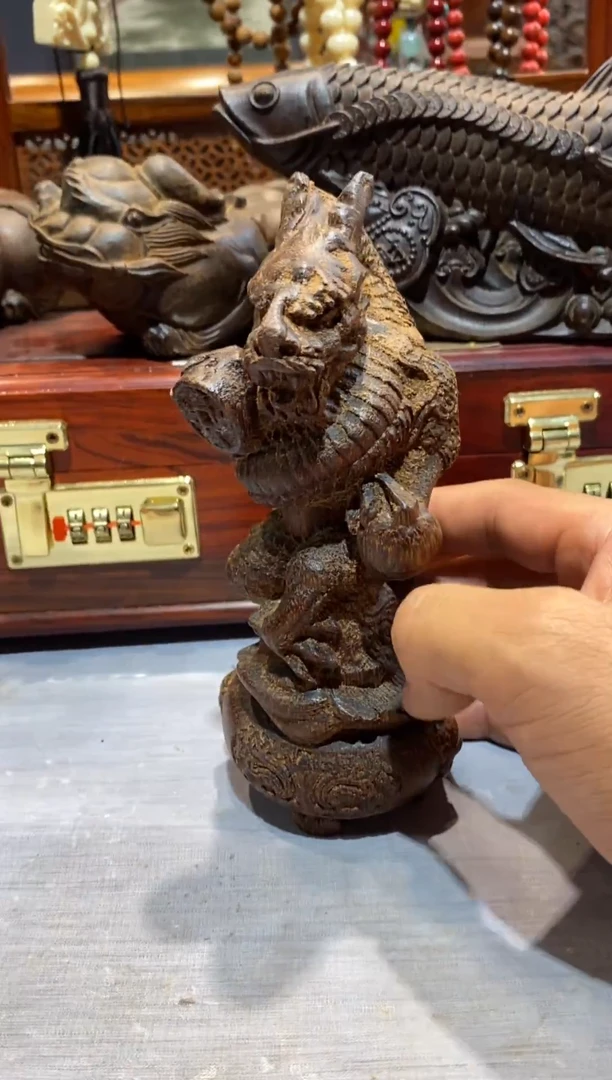 木工艺品 福利 捡漏 888 龙柱子