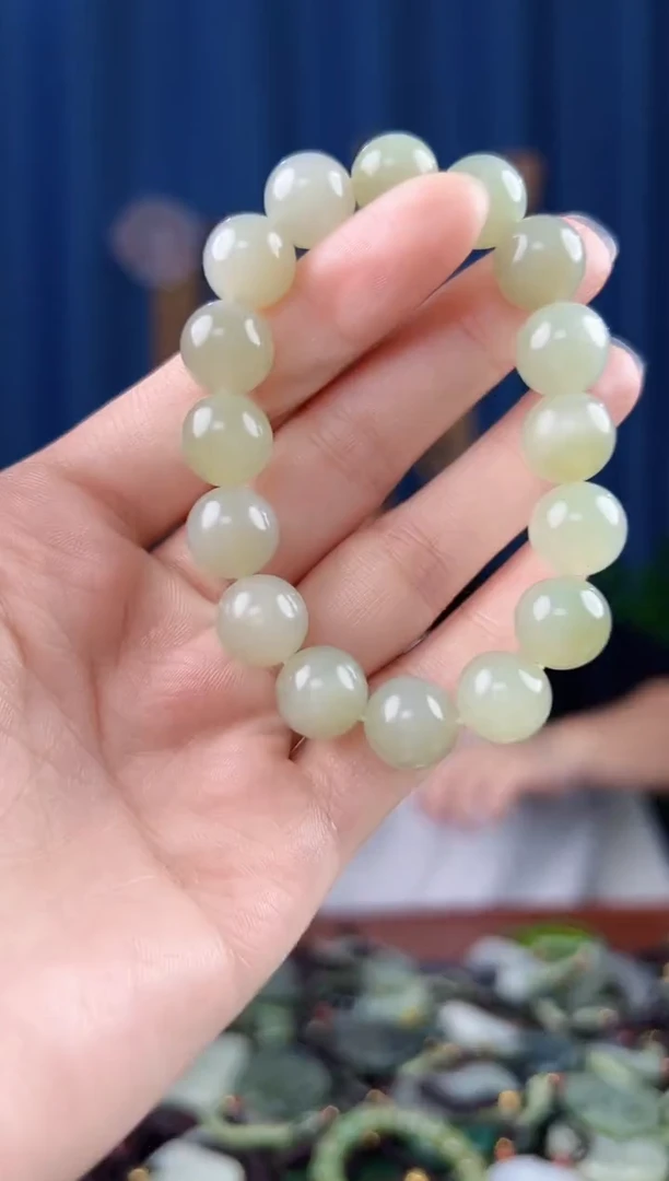 未镶嵌和田玉挂件拍一发一