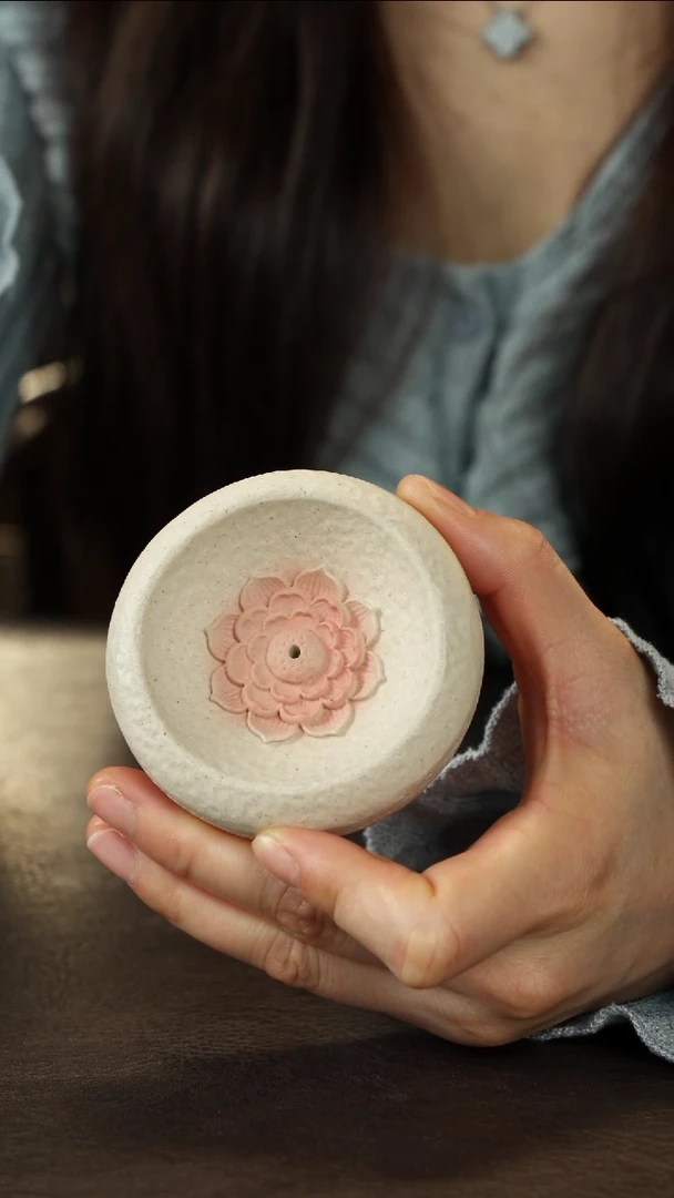 紫砂香插羊脂白玉段莲台香插