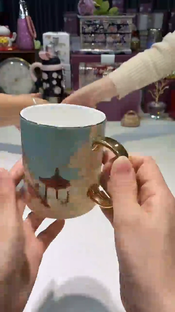 瓷片生活的本意就是开心@@1