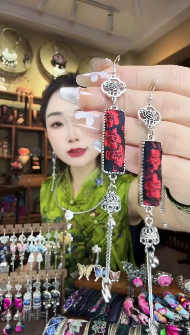 刺绣非遗刺绣纯手工耳环