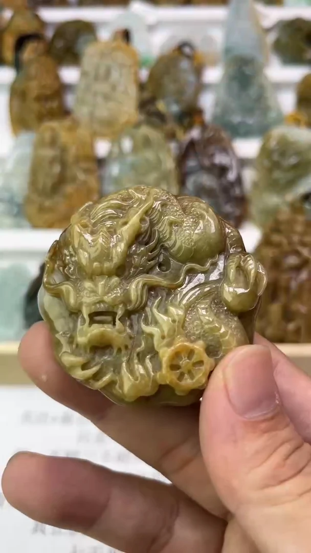 翡翠未镶嵌颈饰双*座天然翡翠
