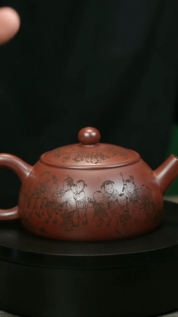 茶壶紫砂《****》H2197陆建平童趣直嘴半月
