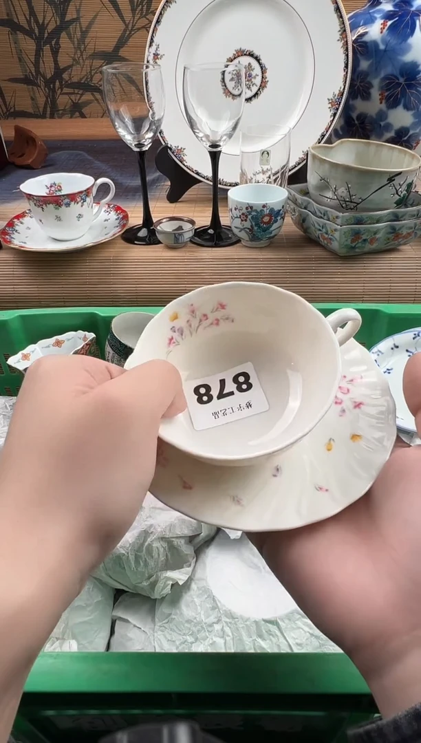 瓷片ハ****菲瓷片     878