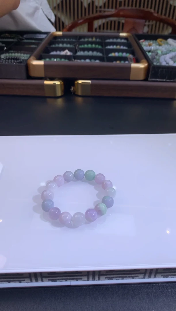 未镶嵌定制翡翠我**扬翡翠