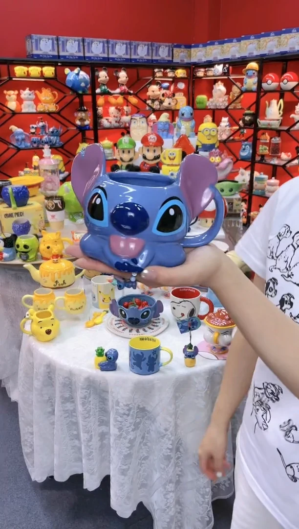 【闪购商品】1@@吐舌头史迪仔杯子