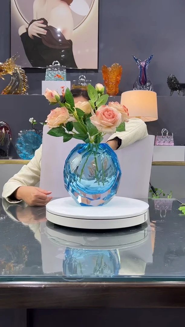 琉璃水晶琉璃花瓶1个