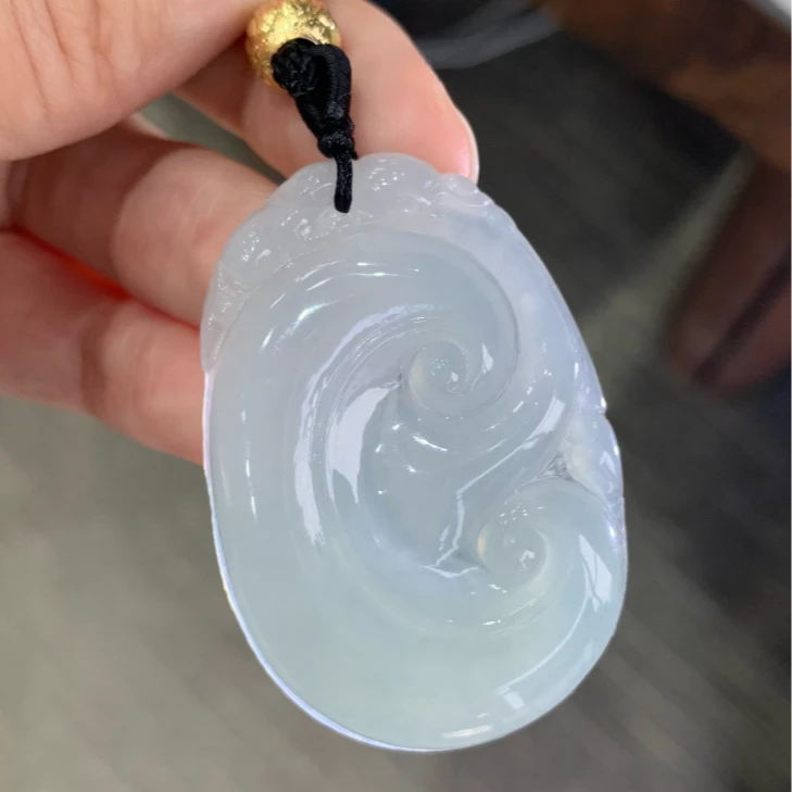 八七珠宝翡翠LD冰如意 多样性发一件 天然A货翡翠