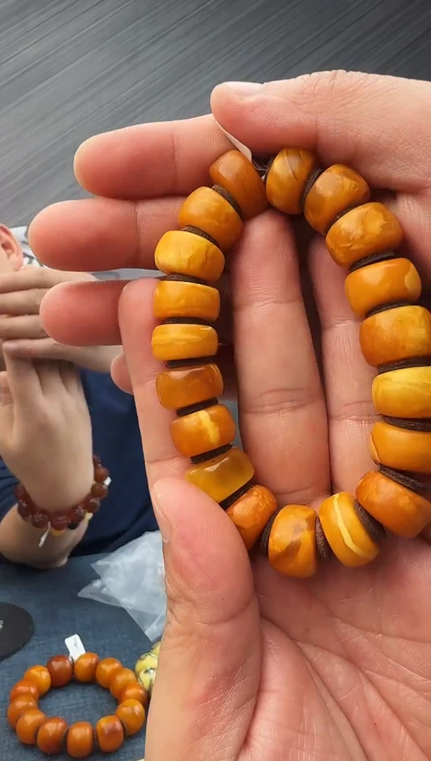 蜜蜡未镶嵌珠宝奇石假一罚十33，多样性发其一