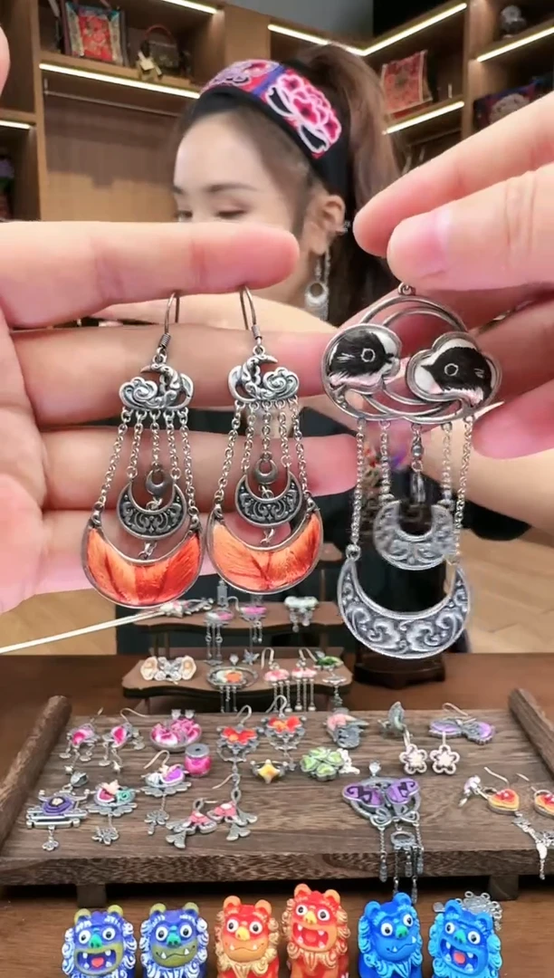 【闪购商品】织绣270黔东南苗族刺绣